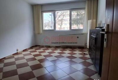 Garsonieră decomandată în Cantemir - 15