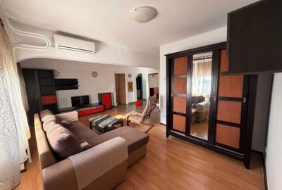 Apartament cu 2 camere decomandat în Drumul Taberei