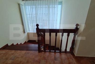 Casa Ultracentral cu 5 camere in suprafa?a de 300 mp ?i un teren de 600 mp - 14