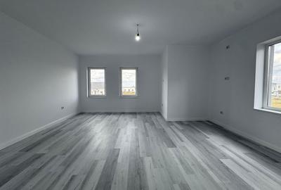 Duplex cu 4 camere cu Canalizare în Săcălaz - 11