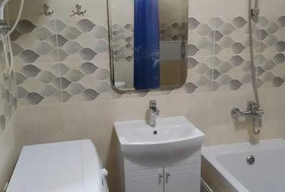 Garsonieră decomandată în Tei