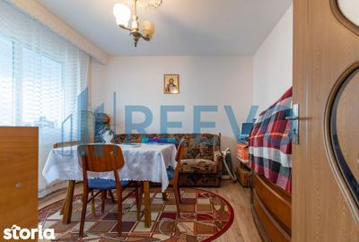 Apartament cu 3 camere semidecomandat, mobilat în Cornișa - 11