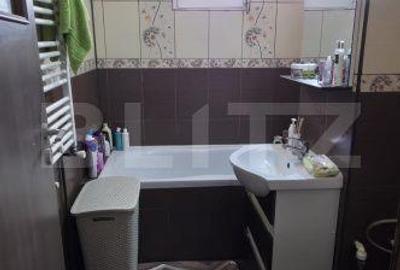 Apartament cu 2 camere decomandat în Vest