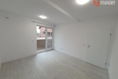 Apartament cu 2 camere decomandat în Giroc - 3