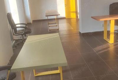 Spațiu comercial, de 80 mp, în Central - 5