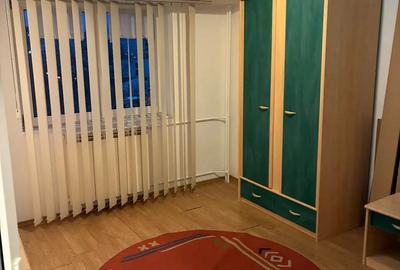 Inchiriez apartament 3 camere Decebal Piata Alba Iulia - 8