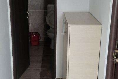 Spațiu comercial, de 25 mp, în Central - 3