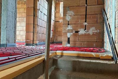 Casă cu 4 camere în Corușu - 3