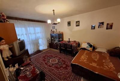 Apartament 4 camere decomandat etajul 1 Racadau - 1