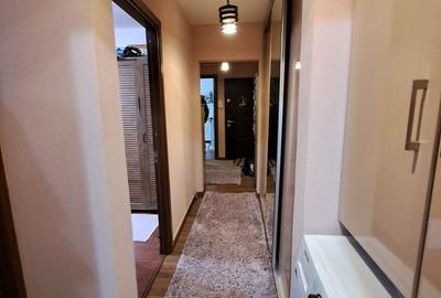 Apartament cu 3 camere decomandat în Central - 2