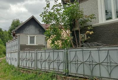 Casă cu 5 camere cu Teren 1500 Mp în Călățele - 3