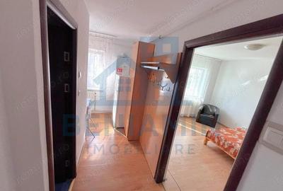 Garsonieră decomandată în 1 Mai - 5