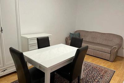Apartament cu 3 camere decomandat în Central - 2