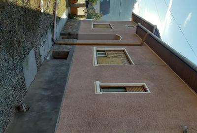 Casă cu 4 camere în Central - 5