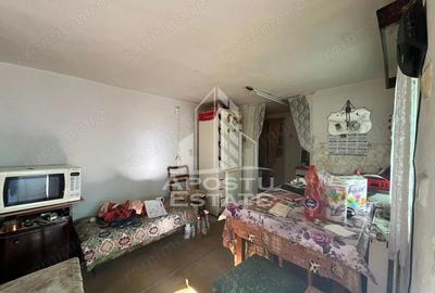 Casa individuala , cu garaj si teren de 856 mp in Ghisoda - 4