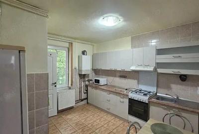 Apartament cu 2 camere decomandat în Tudor