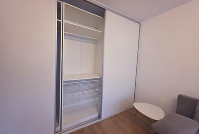 Apartament cu 2 camere decomandat în Tractorul - 5