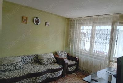 Apartament cu 2 camere în Tecuci - 3
