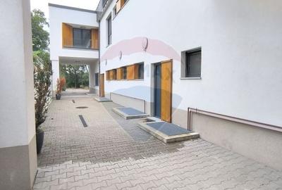 Casă cu 12 camere cu Teren 540 Mp în Mărăști - 46