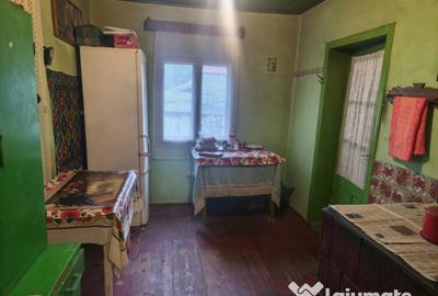 Casă cu 2 camere cu Teren 1600 Mp în Grămești - 12