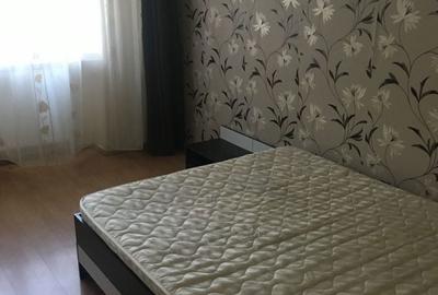 Apartament cu 4 camere decomandat în Nicolina