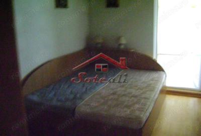 Casă cu Teren 880 Mp în Cornu - 8