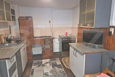 Casa de vanzare, 100 mp + teren de 630 mp, potential excelent, Brasov - 12