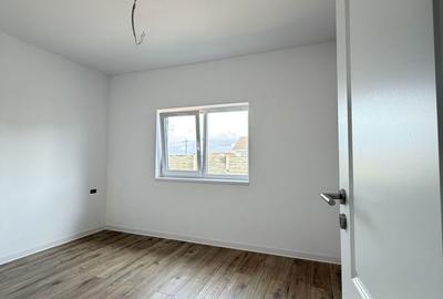 Casă cu 3 camere cu Teren 228 Mp în Moșnița Nouă - 2