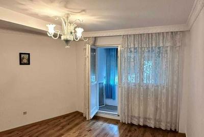 Apartament cu 2 camere decomandat în Micro 13 - 3