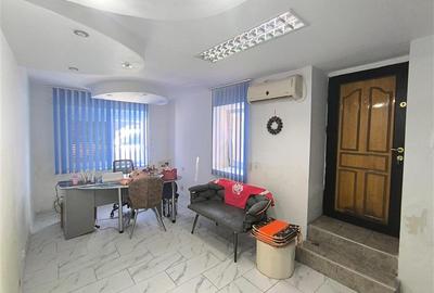 Casă individuală cu 12 camere cu Canalizare în Ultracentral - 15