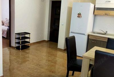 Apartament cu 3 camere decomandat în Central - 2