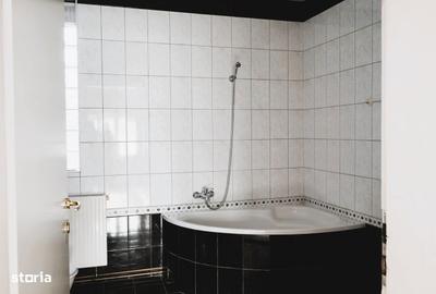 Apartament cu 4 camere în Cristian - 9