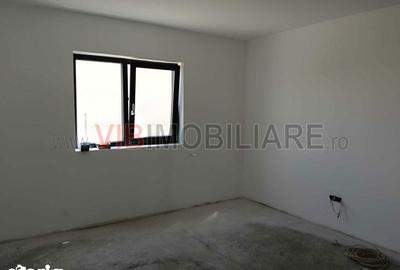 Casă cu 4 camere cu Teren 350 Mp în Central - 4