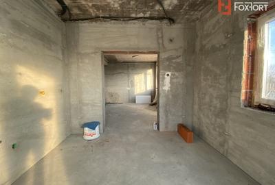 Casa tip triplex cu 4 camere de vanzare in Sanandrei - 9