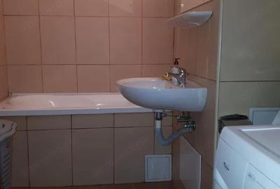 Garsonieră decomandată în Giulești