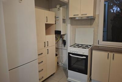Apartament cu 2 camere semidecomandat în Brazda lui Novac