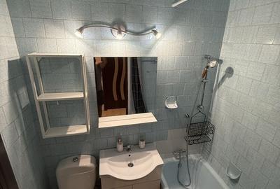 Apartament cu 2 camere semidecomandat în Apărătorii Patriei - 1