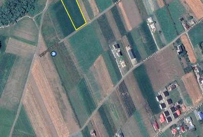 Teren de 4320 mp, în Central - 1