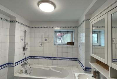 Casă individuală cu 18 camere cu Canalizare în Băneasa - 7