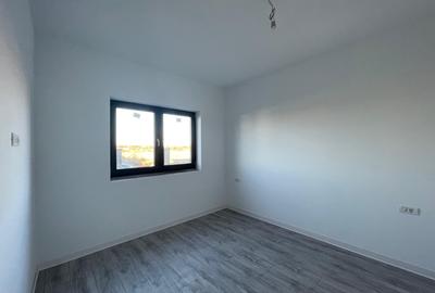 Duplex cu 4 camere cu Teren 365 Mp în Moșnița Veche - 6