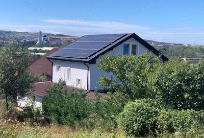 Casă cu 4 camere cu Teren 700 Mp în Central - 2