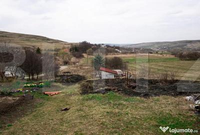 Teren în Borhanci