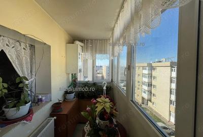 Apartament cu 3 camere decomandat în Brâncoveanu - 3