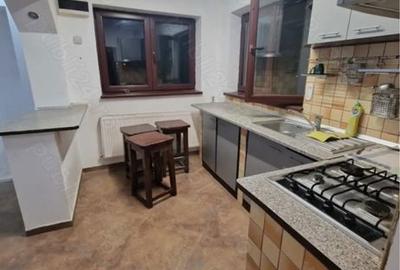 Casă cu 4 camere în Central - 8