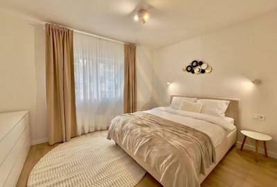 Apartament cu 2 camere decomandat, mobilat în Cristian - 3