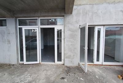 Spațiu comercial, de 80 mp, în Horezu