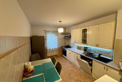 Apartament cu 4 camere decomandat în Gorjului - 2
