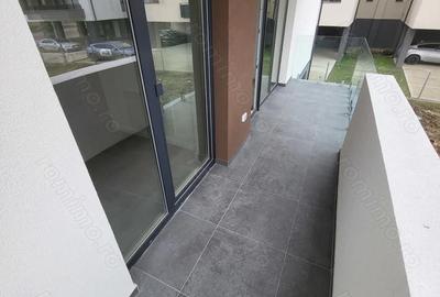 Apartament cu 3 camere semidecomandat în Giroc - 4