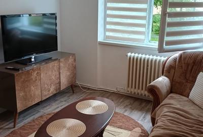 Apartament cu 2 camere nedecomandat în Hipodrom 3 - 5