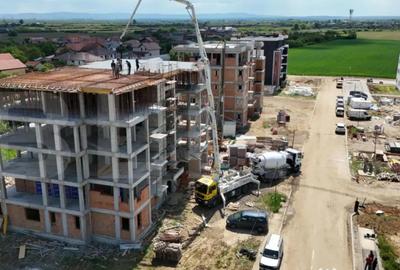 Apartament cu 2 camere semidecomandat în Micro 17 - 12